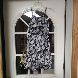 New Old Navy Black White Tropical Design Cami Dress Size Girl's L 10/12